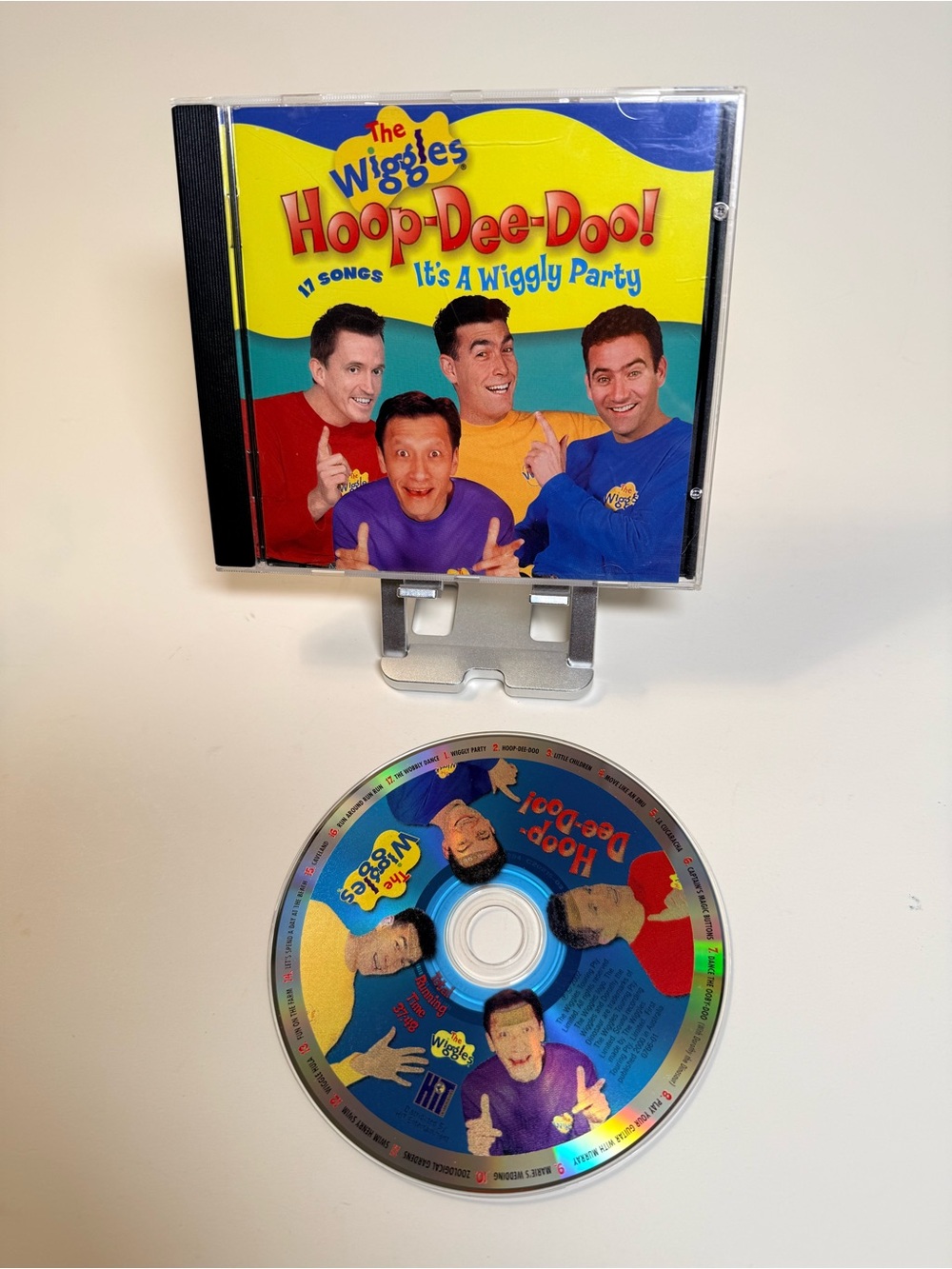 The Wiggles Hoop-Dee-Doo! Audio CD 17 songs 2002 - Excellent